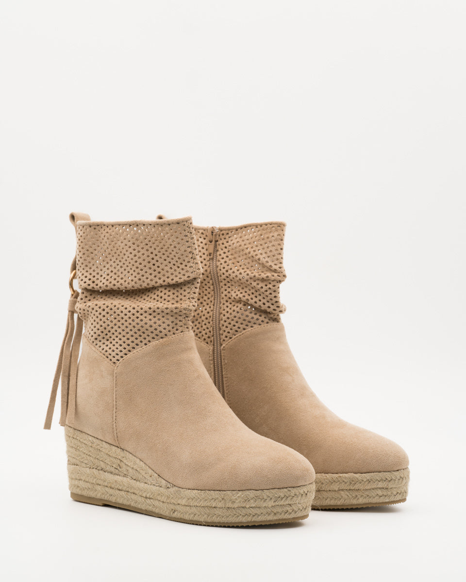 Buonarotti Boots Beige Suedine Wegde Sleehak