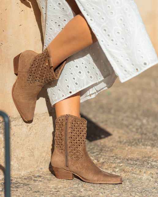 Buonarotti Camel Suedine Western laarzen met Vlecht Details