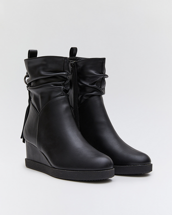 Buonarotti Enkellaarsjes Zwart Gesp Franjes