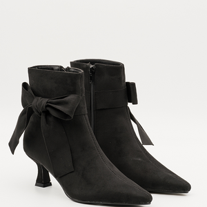 Buonarotti Enkellaarsjes Zwart Suedine Strik