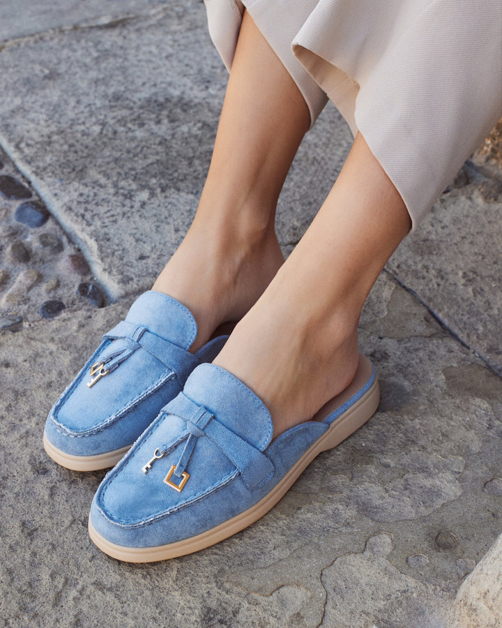 Buonarotti Instap Loafers Blauw Suedine Bedeltjes