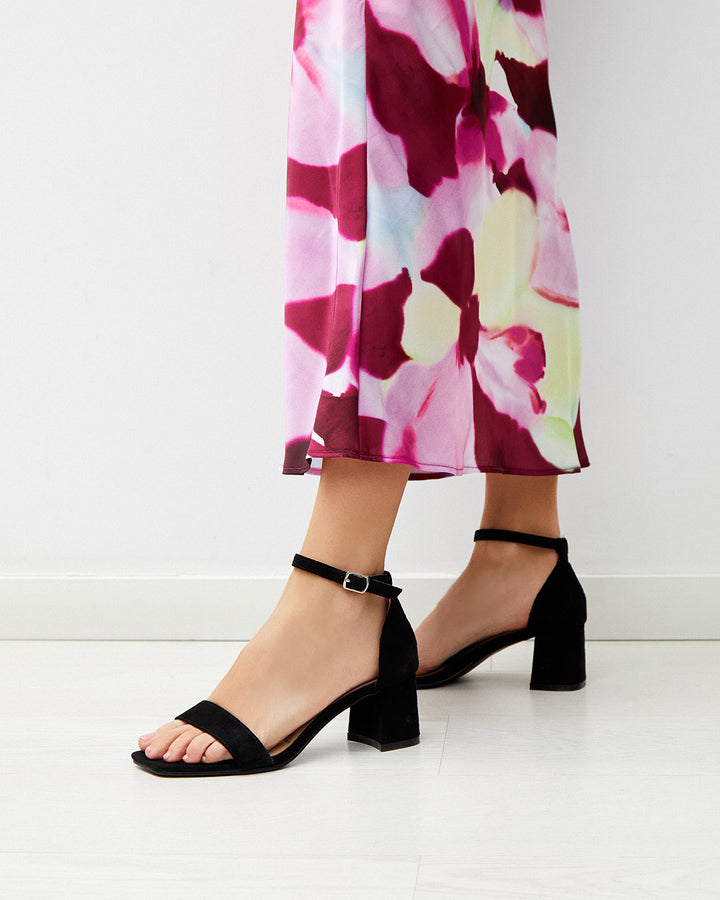 Buonarotti Sandalen Zwart suedine