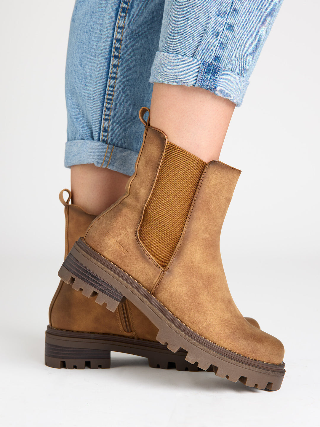 Smile Favorites Chelsea boots Camel Tutto Bene