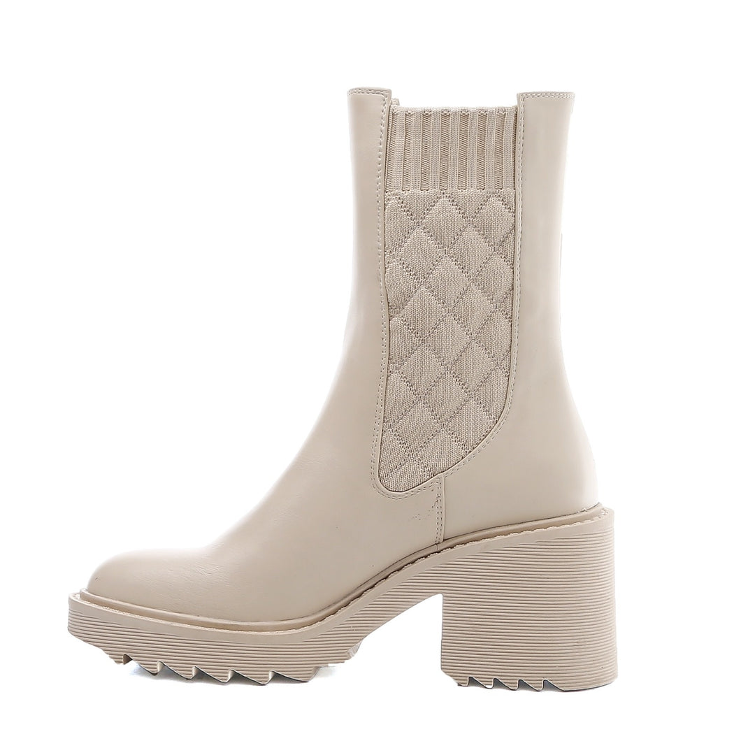 Smile Favorites Chelsea Stiksels met Hak Beige